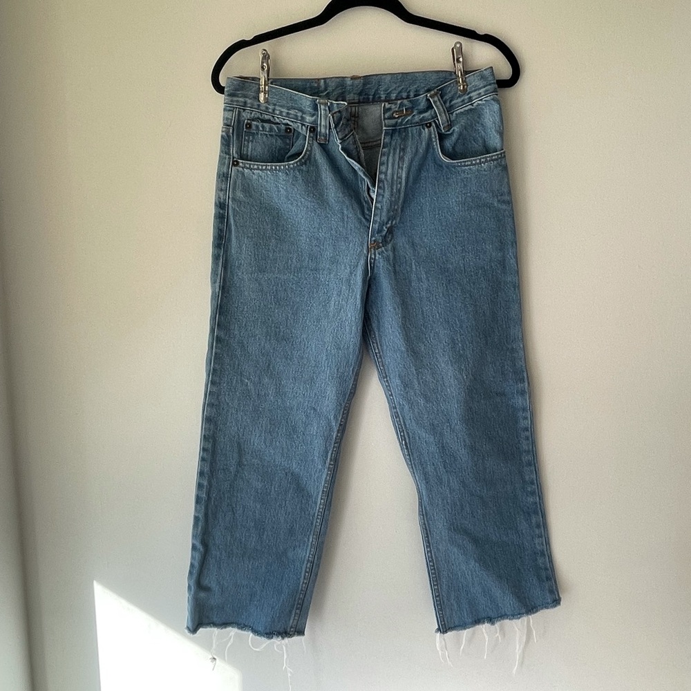 501 Levis cropped, raw hem jeans